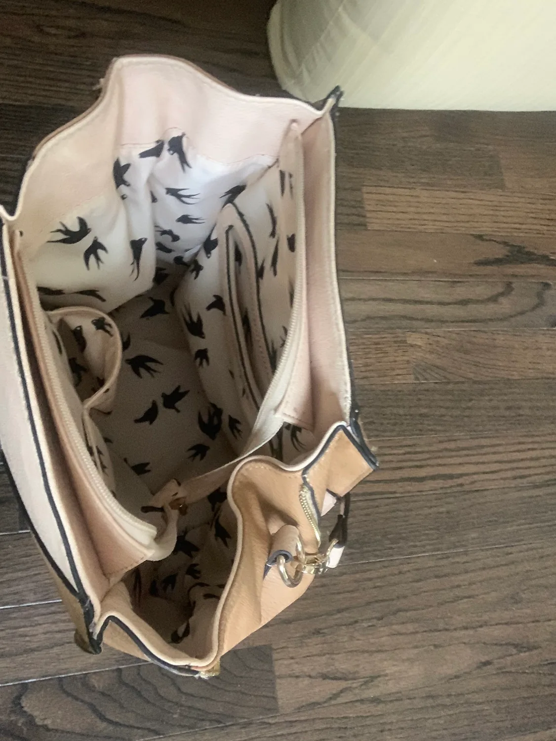 Big Stylish Handbag image indicator(5)