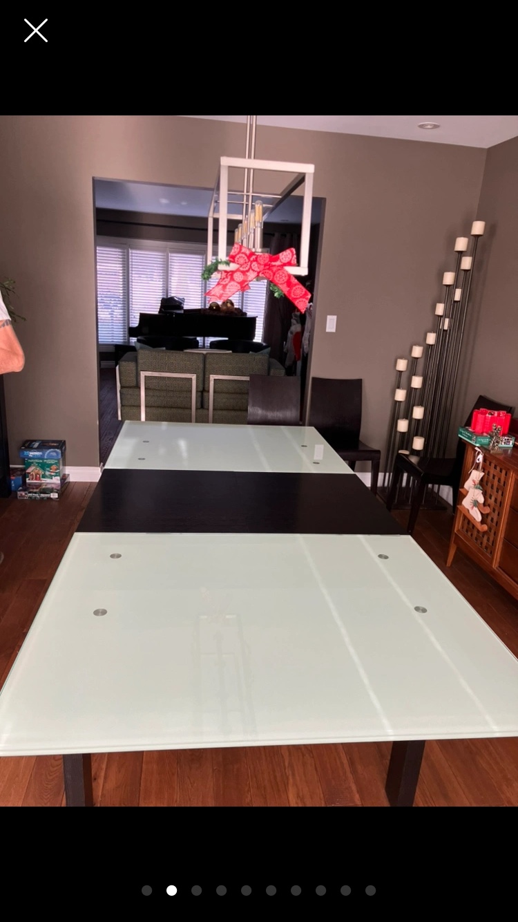 Glass and wood top Dining Table - photo 4