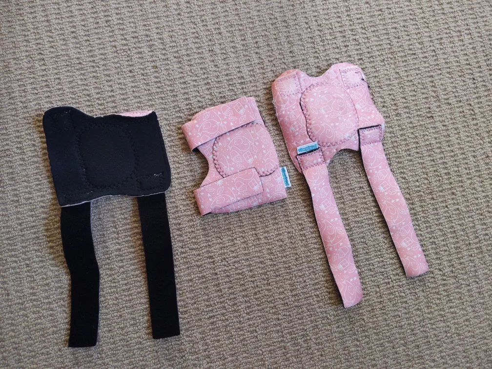 baby knee protector thumbnail