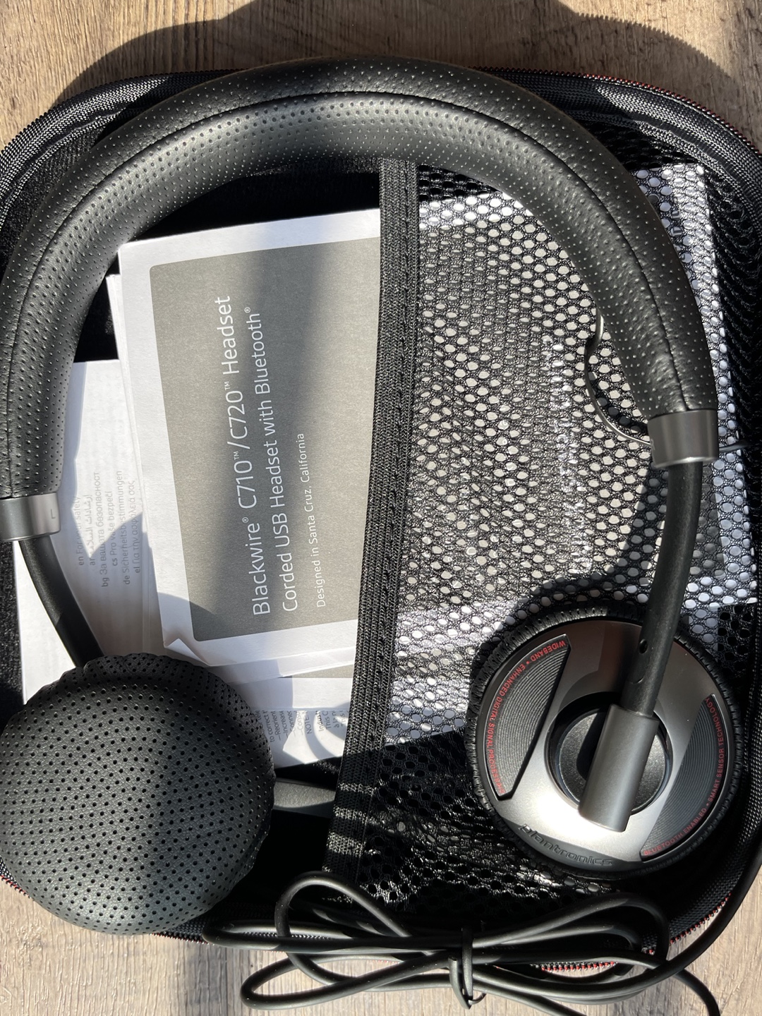 Plantronics Blackwire C710/C720 Headset - photo 2