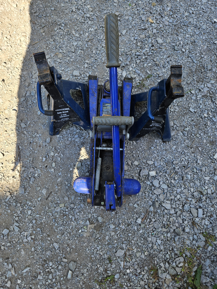 Certified 2 Ton Trolley Jack and 2   3 ton Axle Stands - photo 4