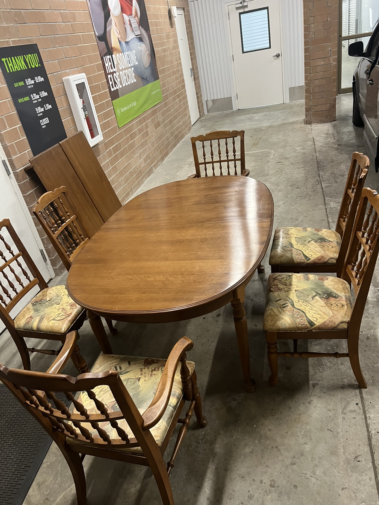 Dining Table w/6 chairs Nd 2 leaves - photo 5
