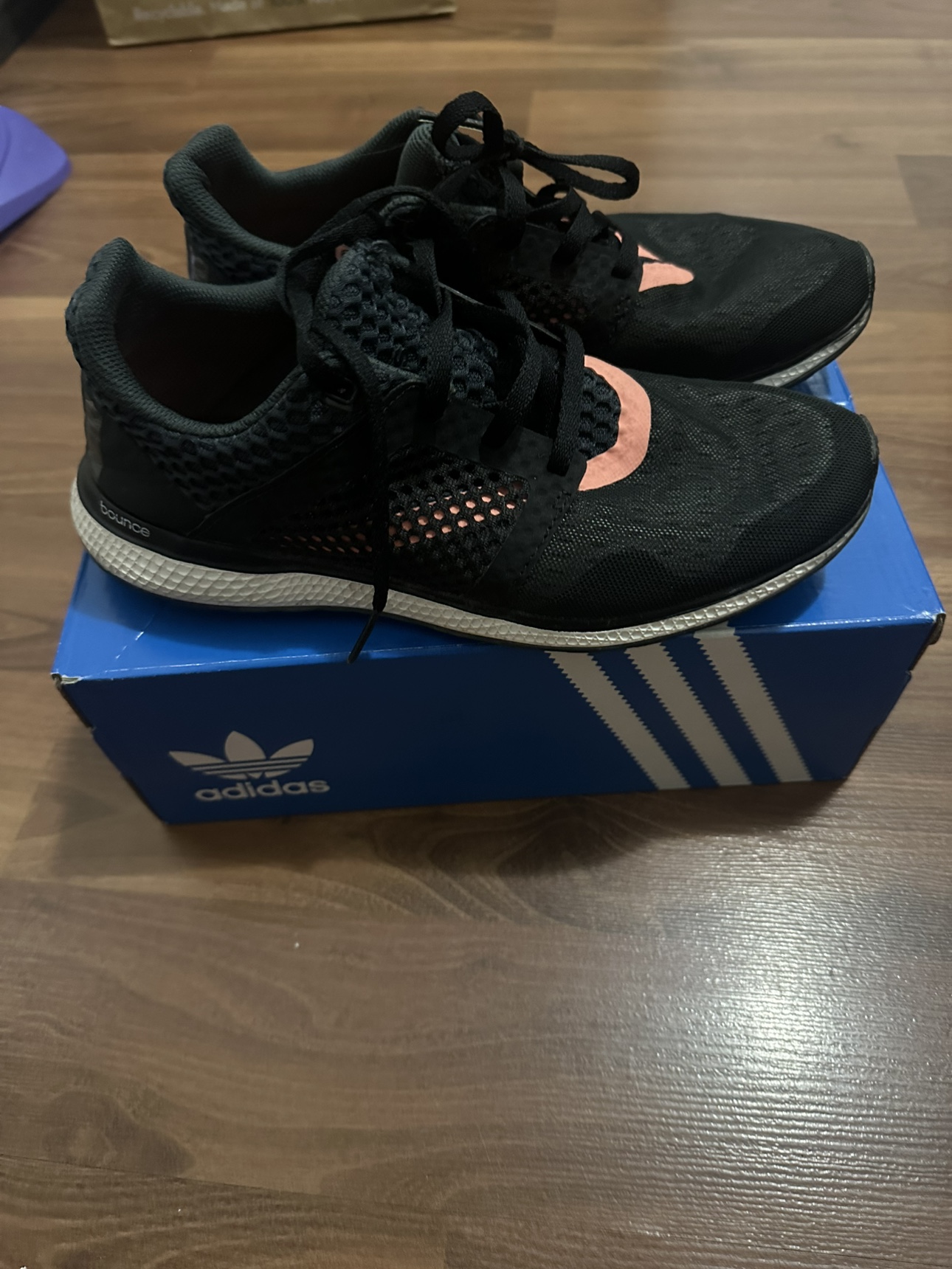 Adidas bounce