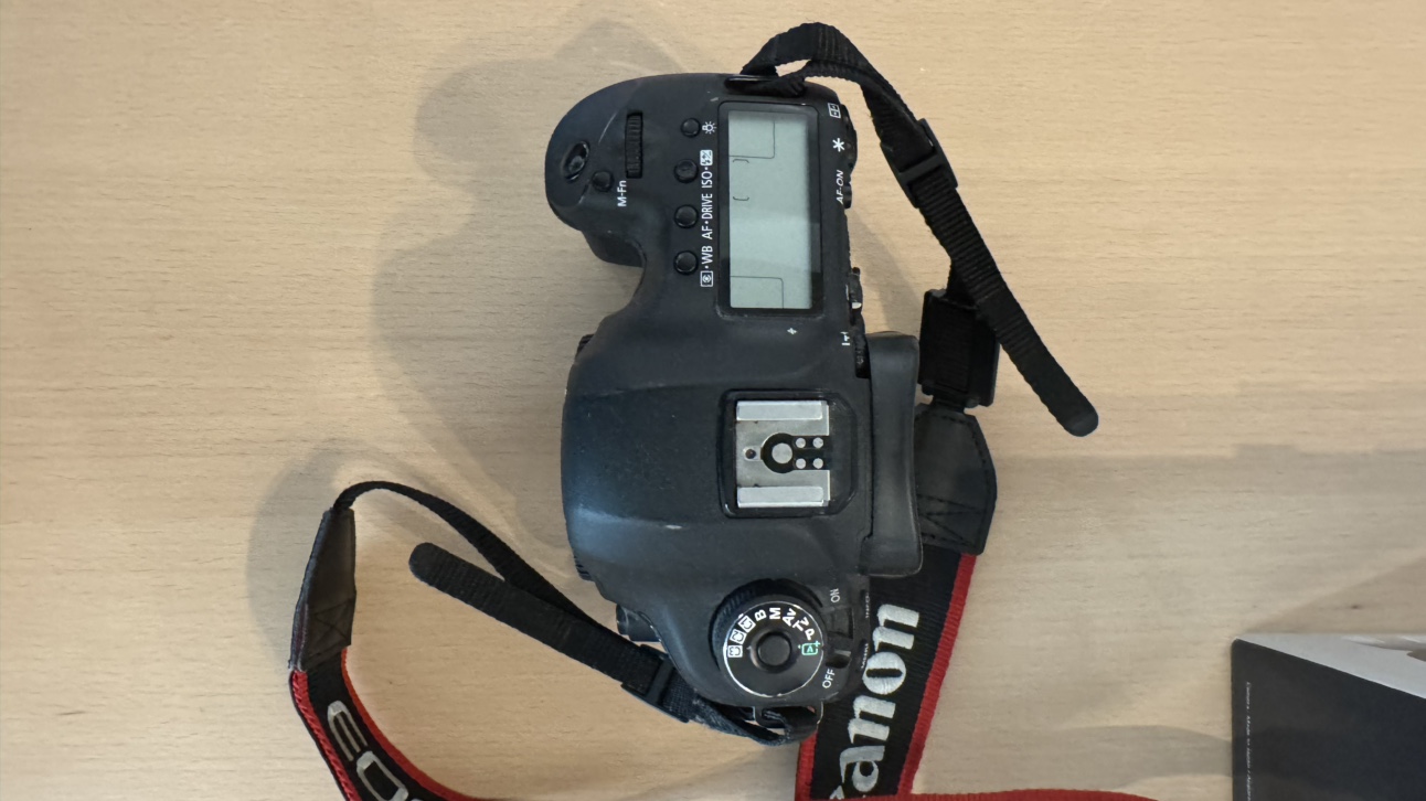 Canon EOS 5D Mark III DSLR Pre-Owned (Great Condition) - photo 5