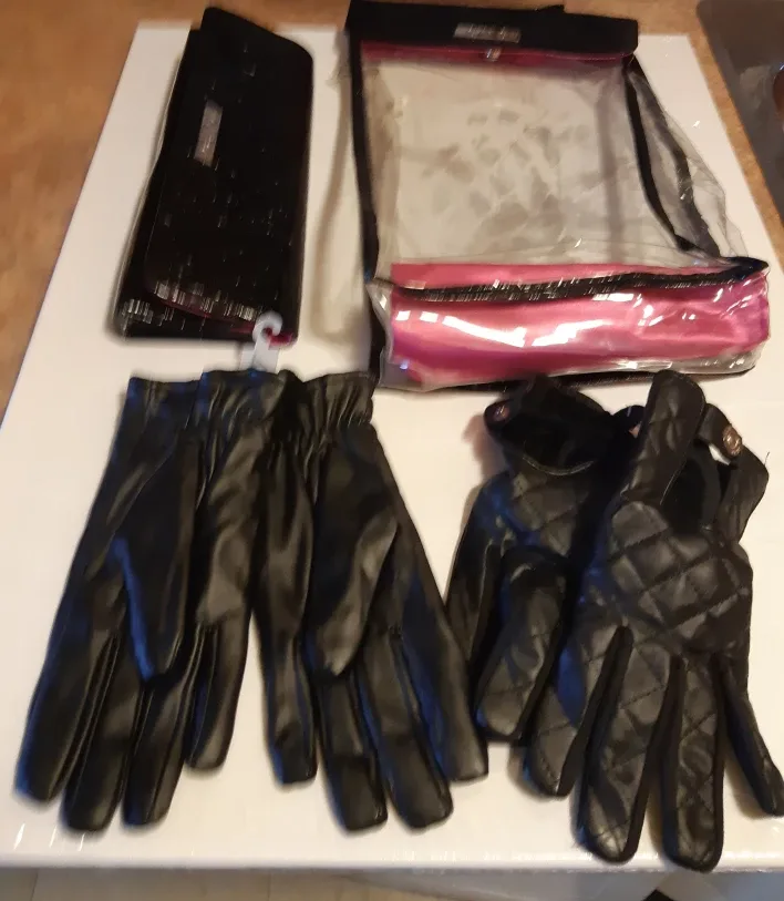 Black Leather Gloves. 2 sets.1 purse. thumbnail