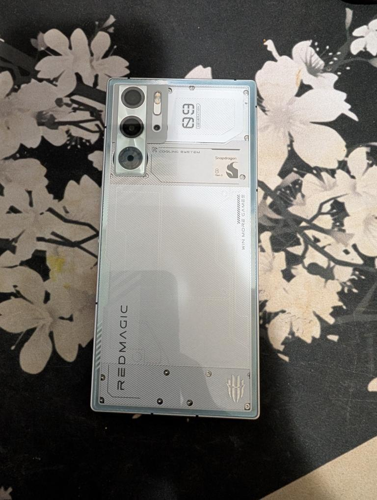 RedMagic 9Pro - 16GB RAM, 512GB Storage - photo 2