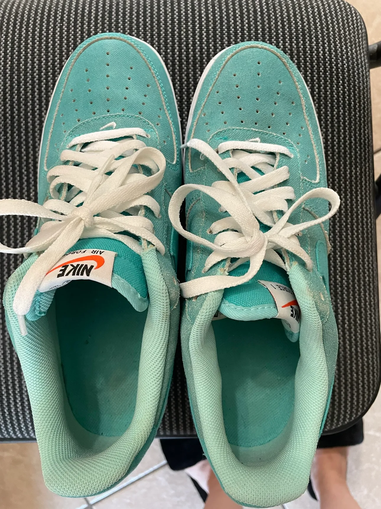 Nike Air Force 1 Low image indicator(4)