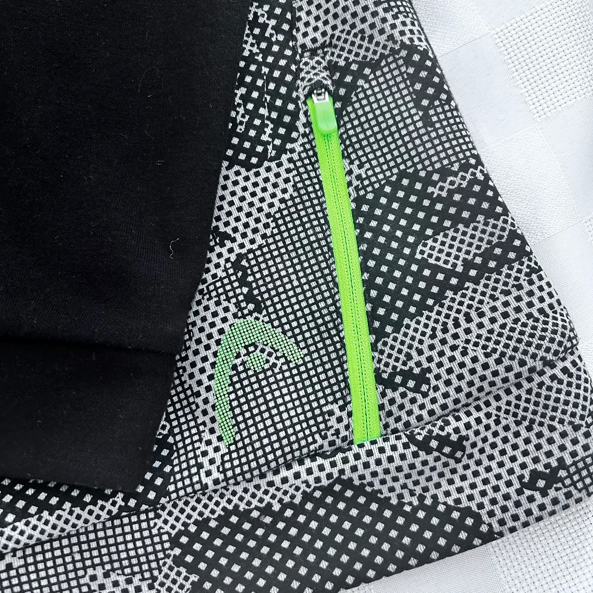 Head Youth Hoodie Size XL image indicator(2)