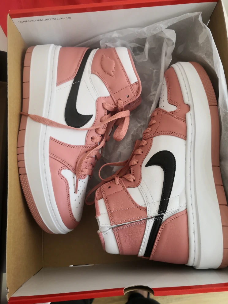 Nike Air Jordan 1 Elevate High