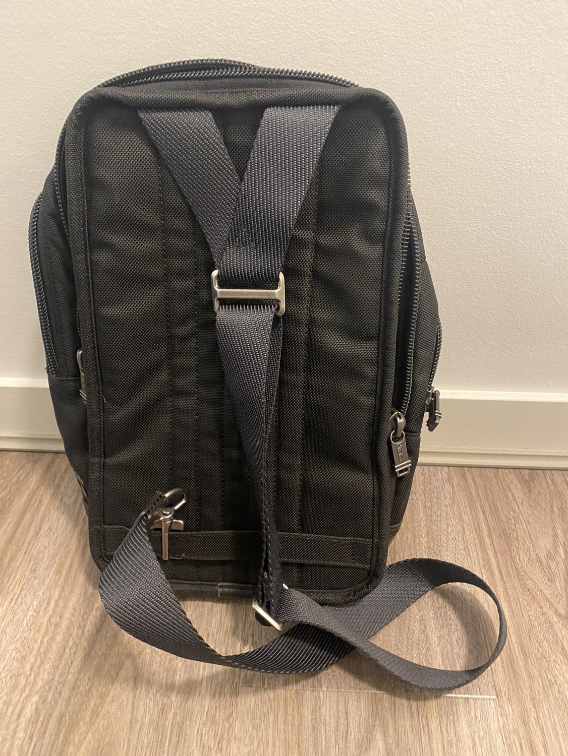 TUMI men sling bag - photo 2