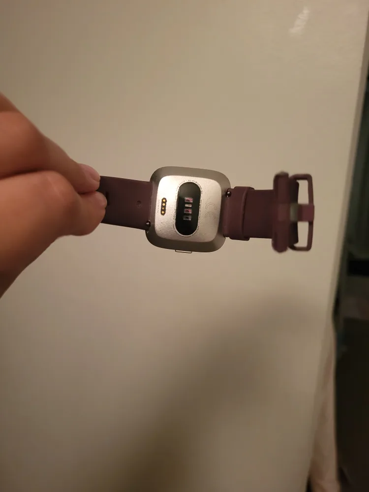 Fitbit Versa lite Smartwatch image indicator(3)