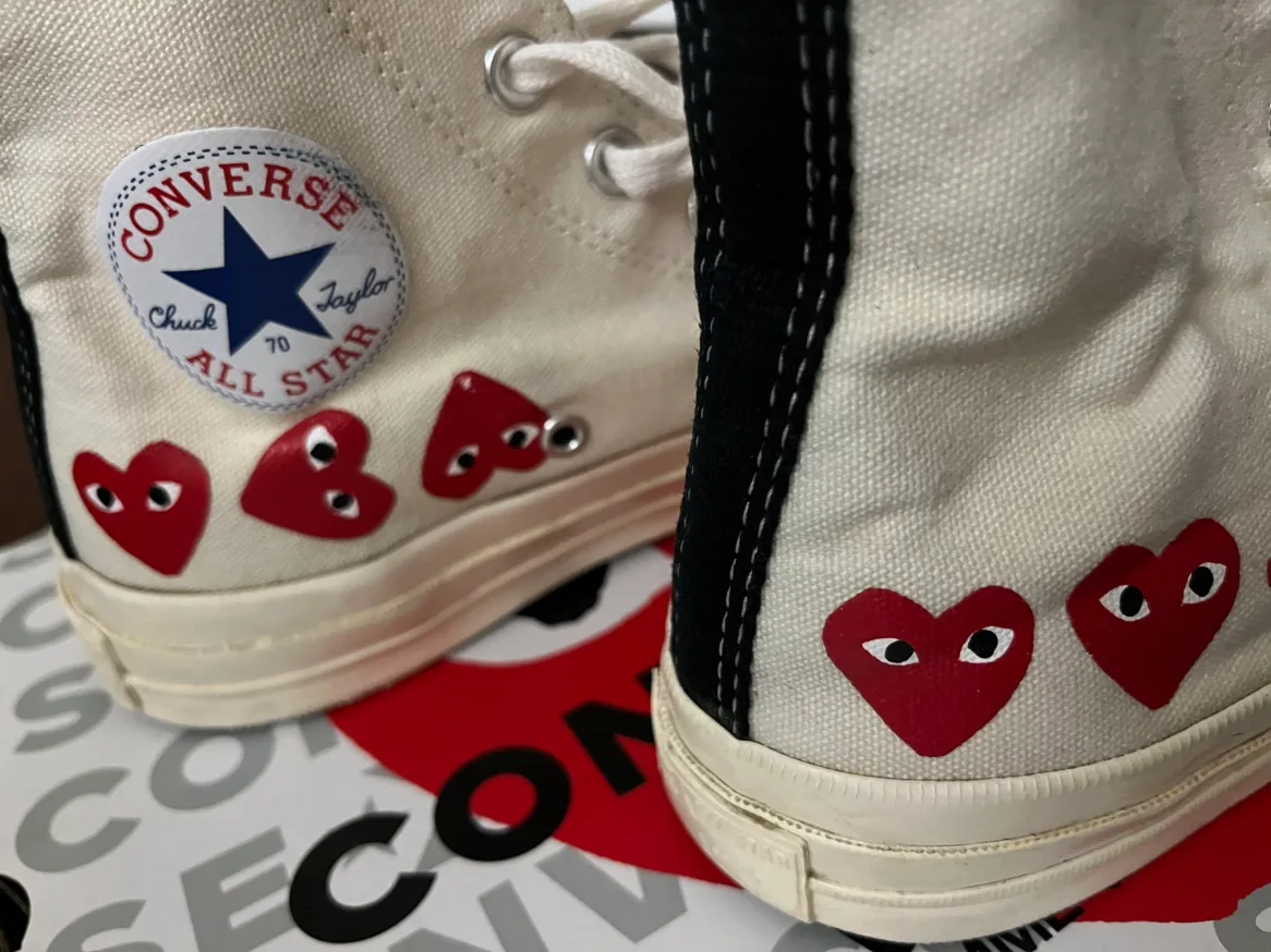 Converse x Comme des Garçons Play Chuck Taylor All Star image indicator(2)