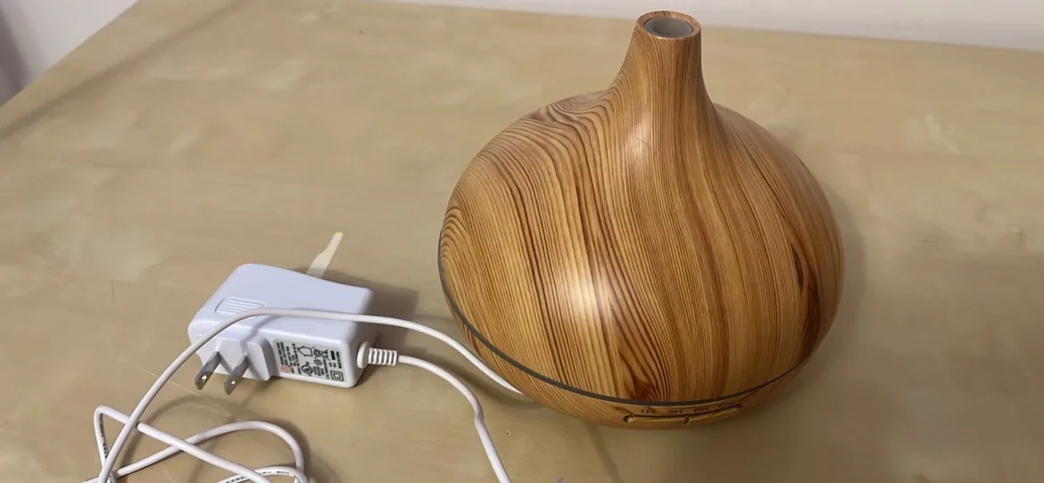 Wooden Essential Oil Diffuser humidifier thumbnail
