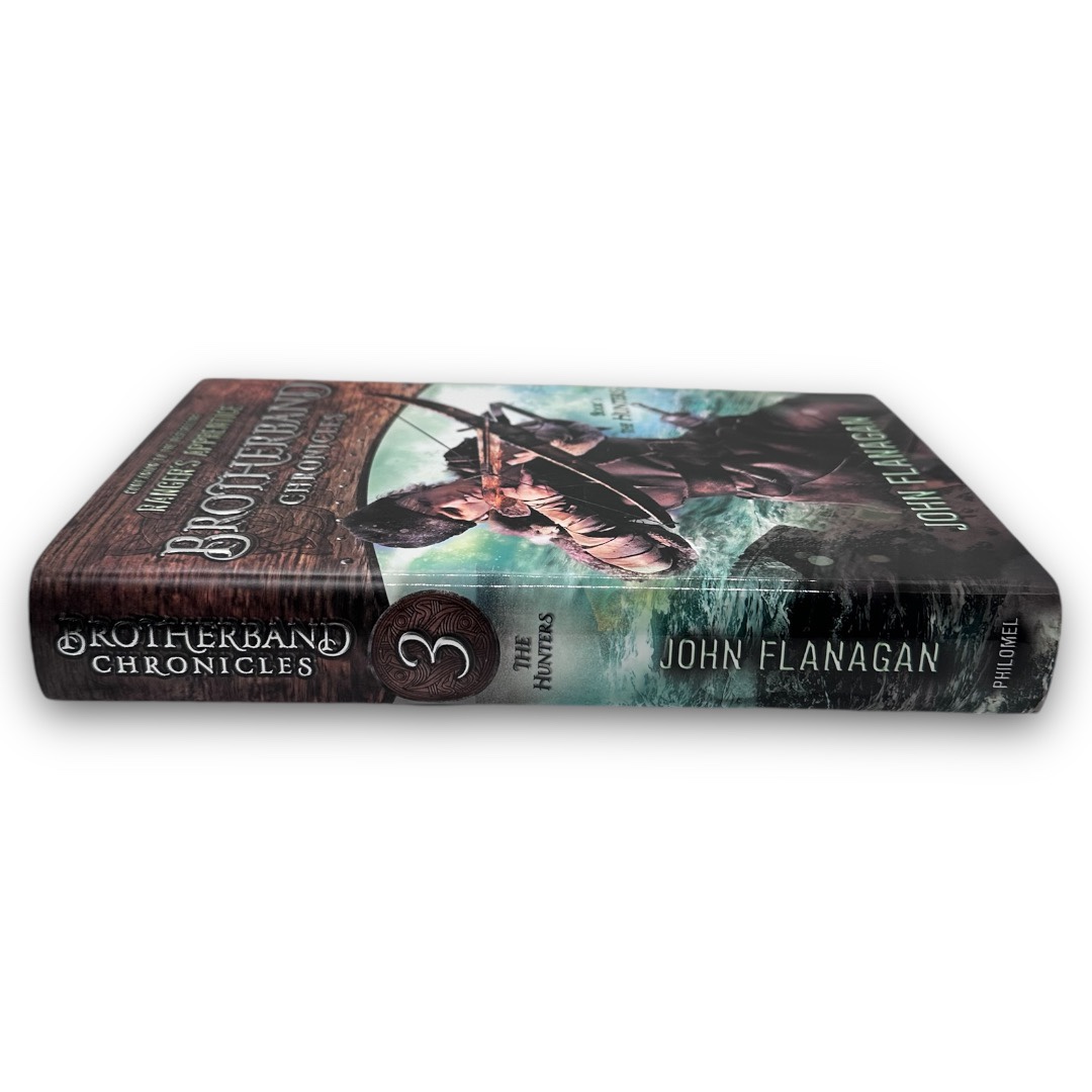 The Hunters: Brotherband Chronicles, by John Flanagan - photo 3