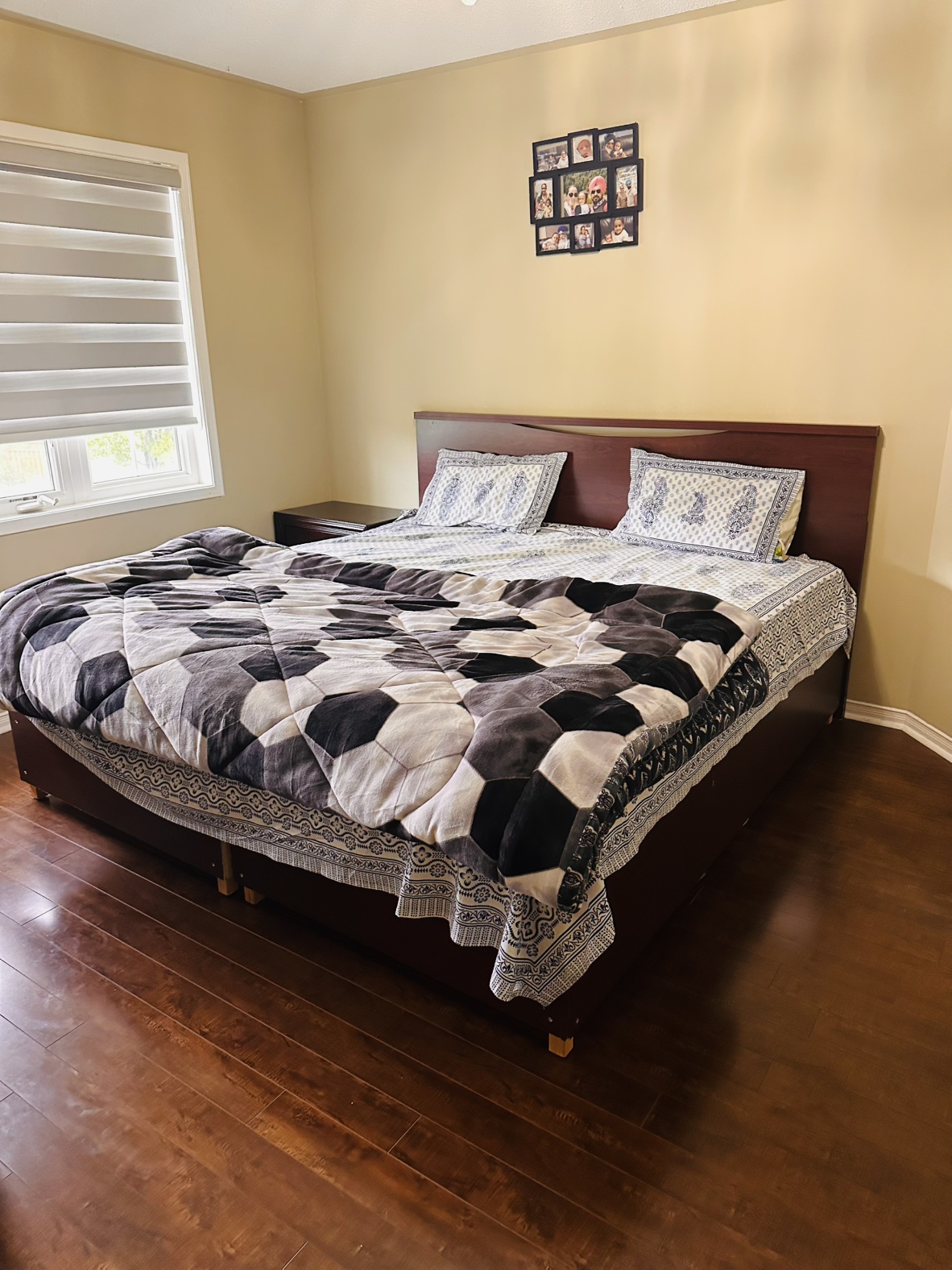 King Size Bed with mattress (storage bed)