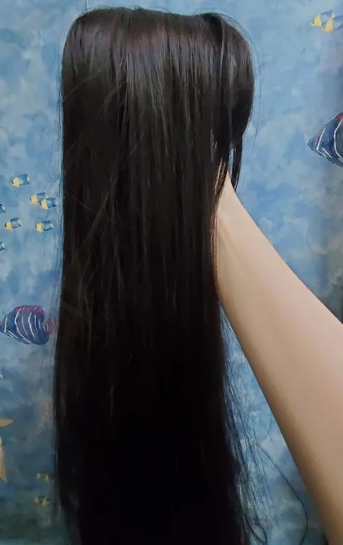 Black-brown synthetic wig with fringe image indicator(3)