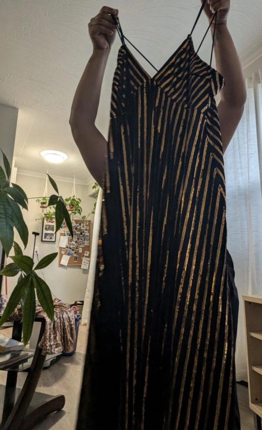 Black and Gold Sequin Dress -Prom/party/night out - photo 2