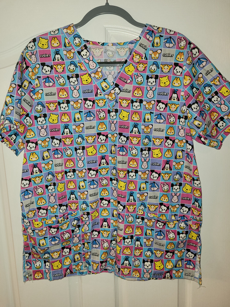 Scrubs Tops- Large - photo 3