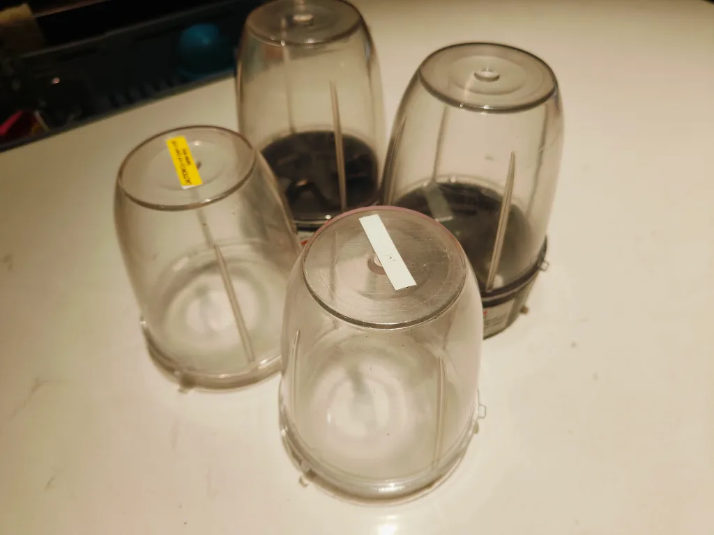 Nutribullet 2 blade and 4 Cups, only $10 for Everything image indicator(6)