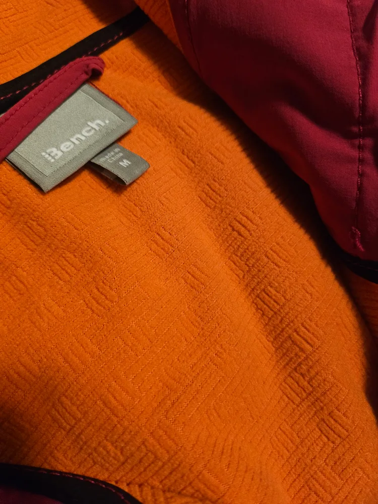 Bench Women's Size Medium Pink Jacket image indicator(3)