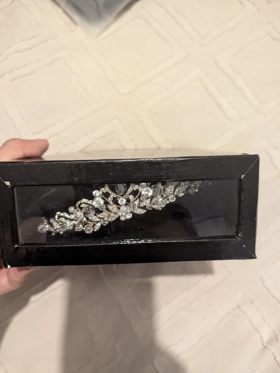 Bridal Tiara image indicator(3)