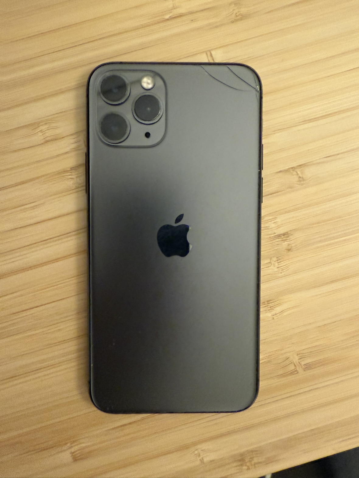 Iphone 11pro - photo 2