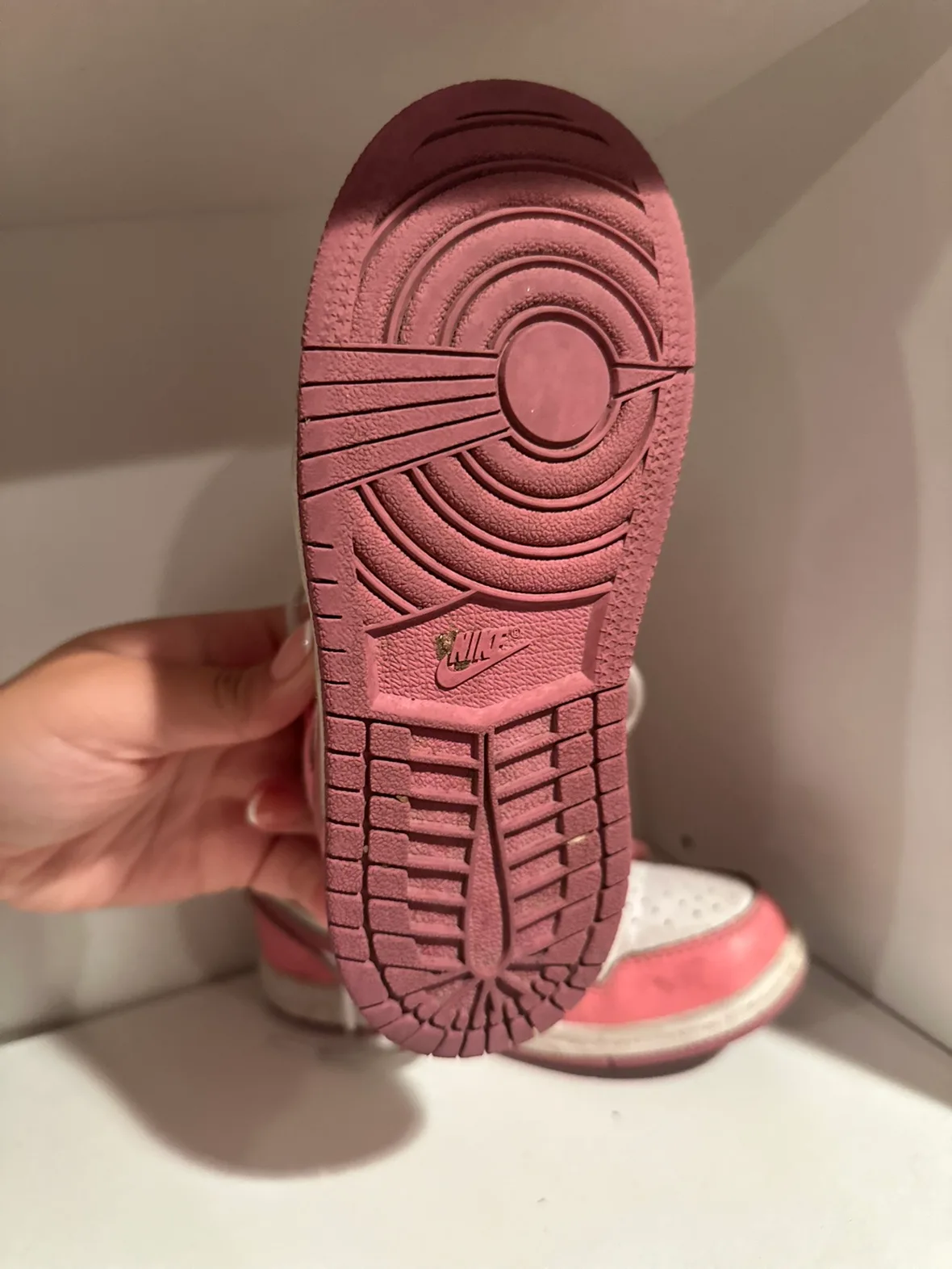 Air Jordan 1 Mid Pink image indicator(3)