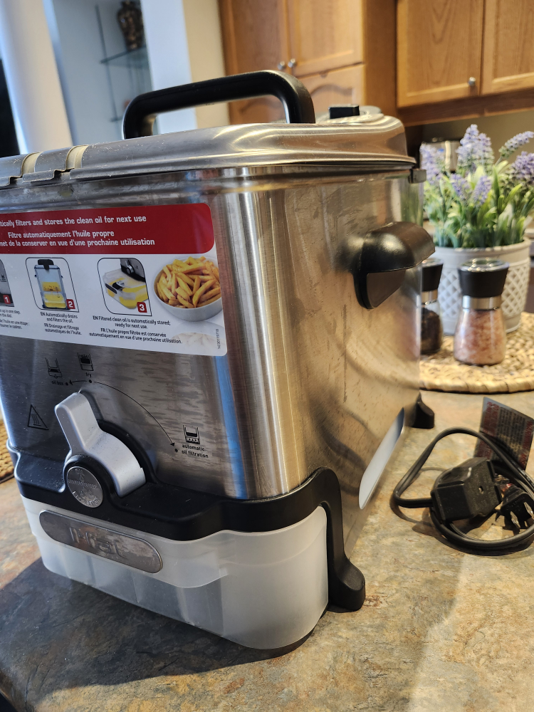 T-Fal Ultimate EZ Clean Deep Fryer - photo 5