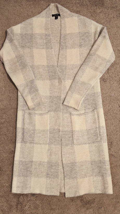 RW&CO Grey and White Plaid Cardigan