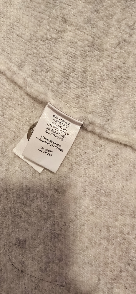 RW&CO Grey and White Plaid Cardigan - photo 5