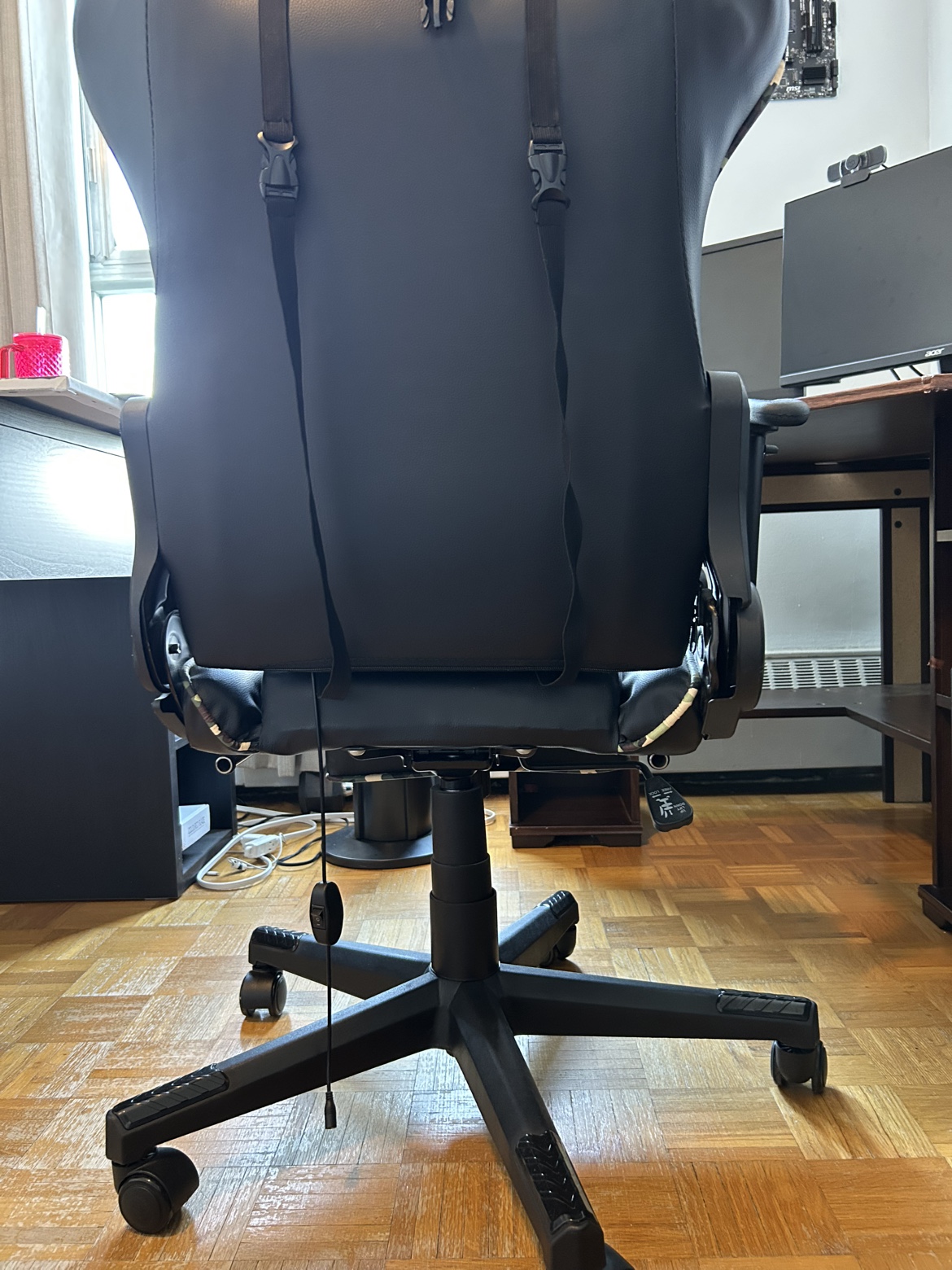 VANCEL Gaming Chair - photo 4
