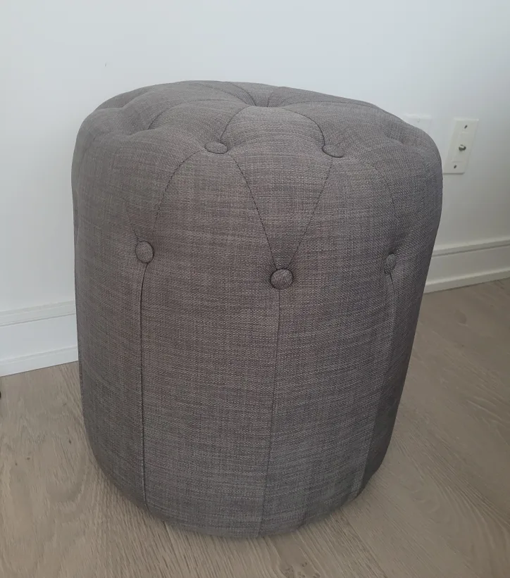 Grey Tufted Ottoman thumbnail