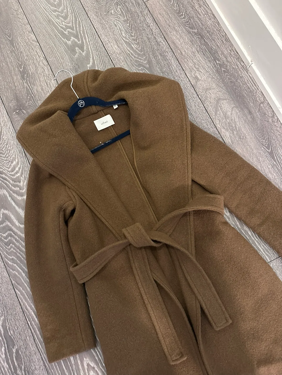 Aritzia Wilfred Acre Robe thumbnail
