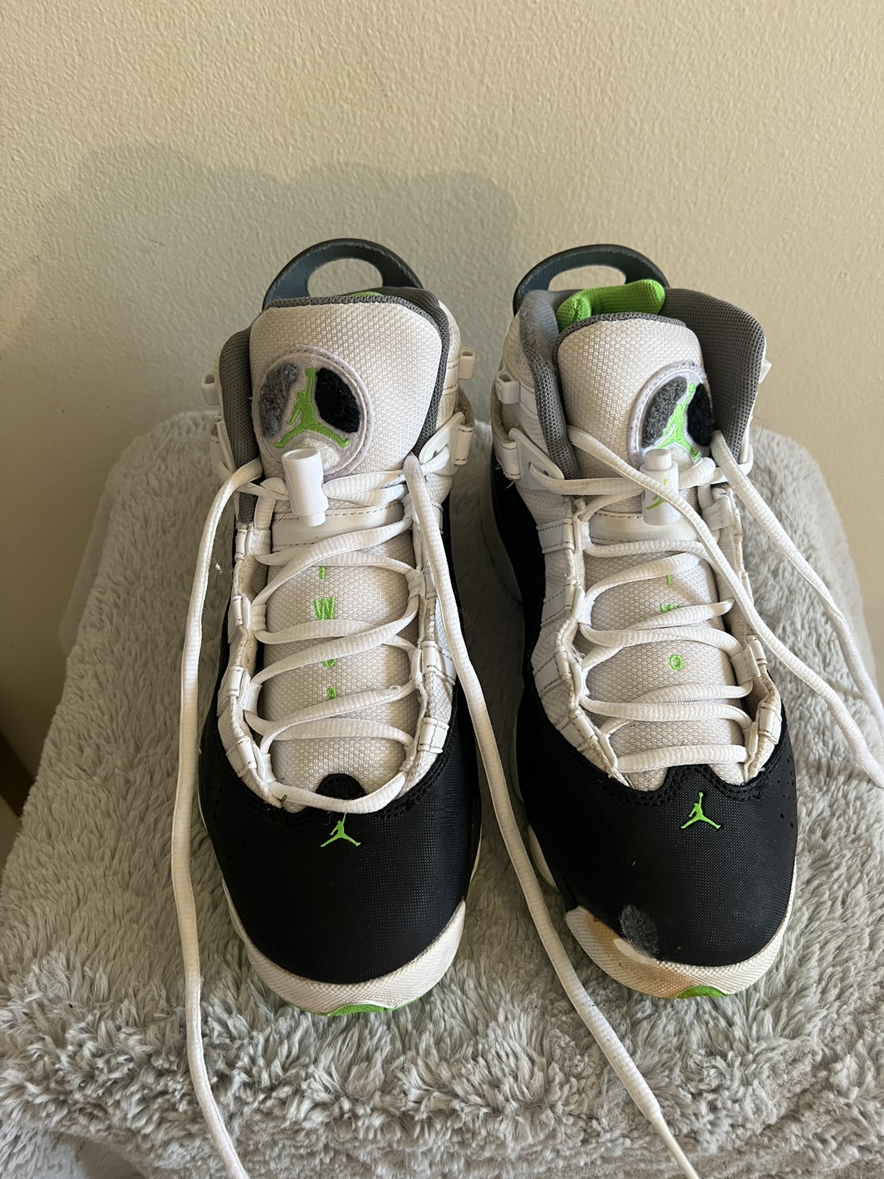 Air Jordan 6 Rings (GS) Size 7