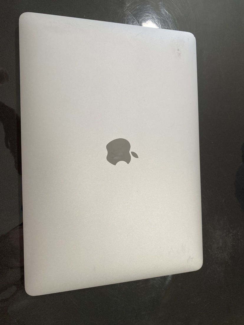 MacBook Pro - photo 3