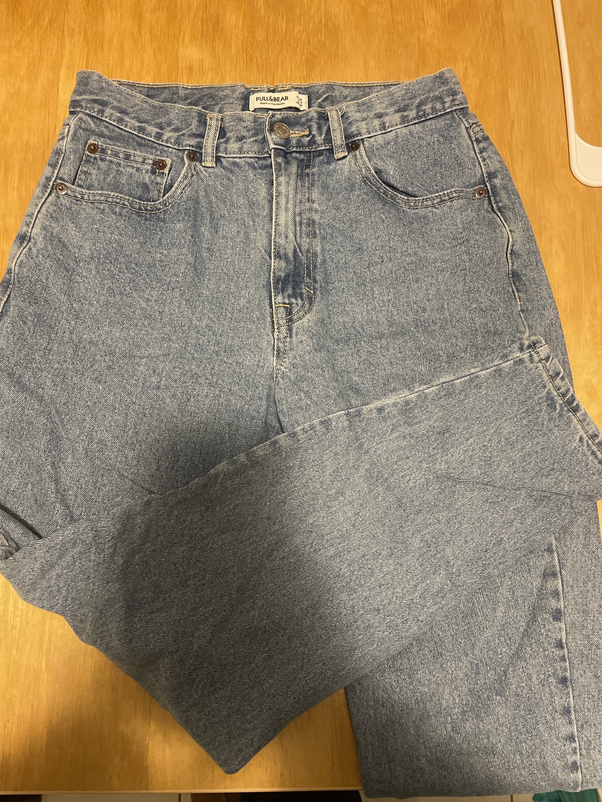 Pull & Bear High Waisted Jeans