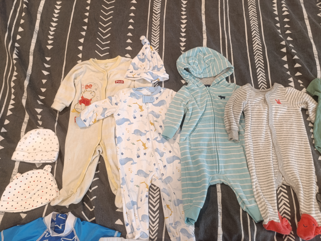 Set of 0-3 mo boy/unisex clothes - photo 5