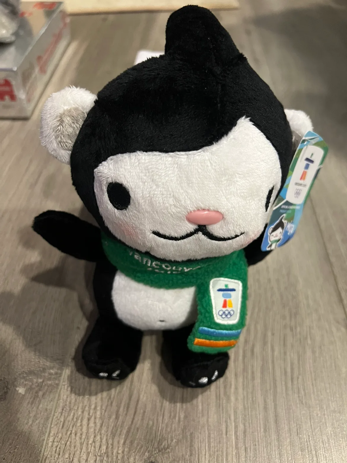 Miga Vancouver 2010 Olympic Mascot Plush image indicator(5)