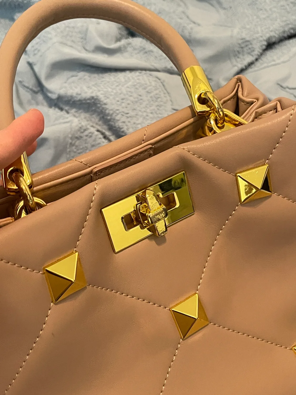 Valentino Feature Pink Quilted Handbag image indicator(10)