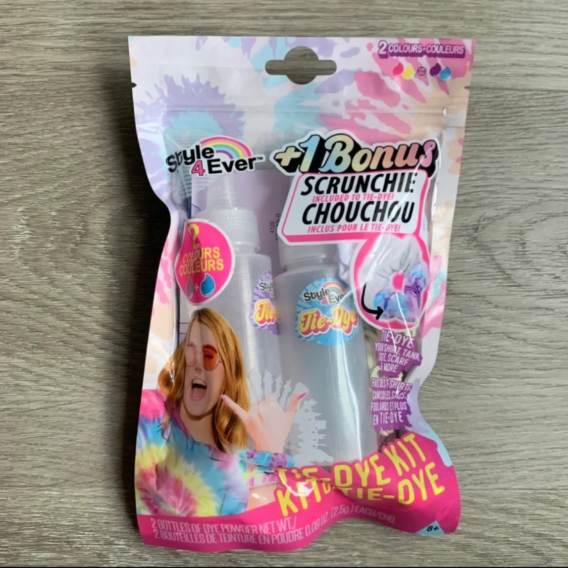 Giftable. BNIP Tie-Dye kit x 2 image indicator(2)