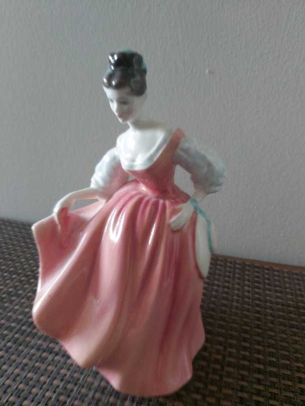Royal Doulton Figurine - Fair Lady (Coral Pink)