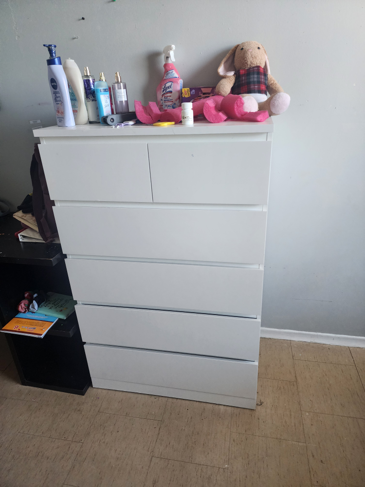 White 5 Drawer Dresser
