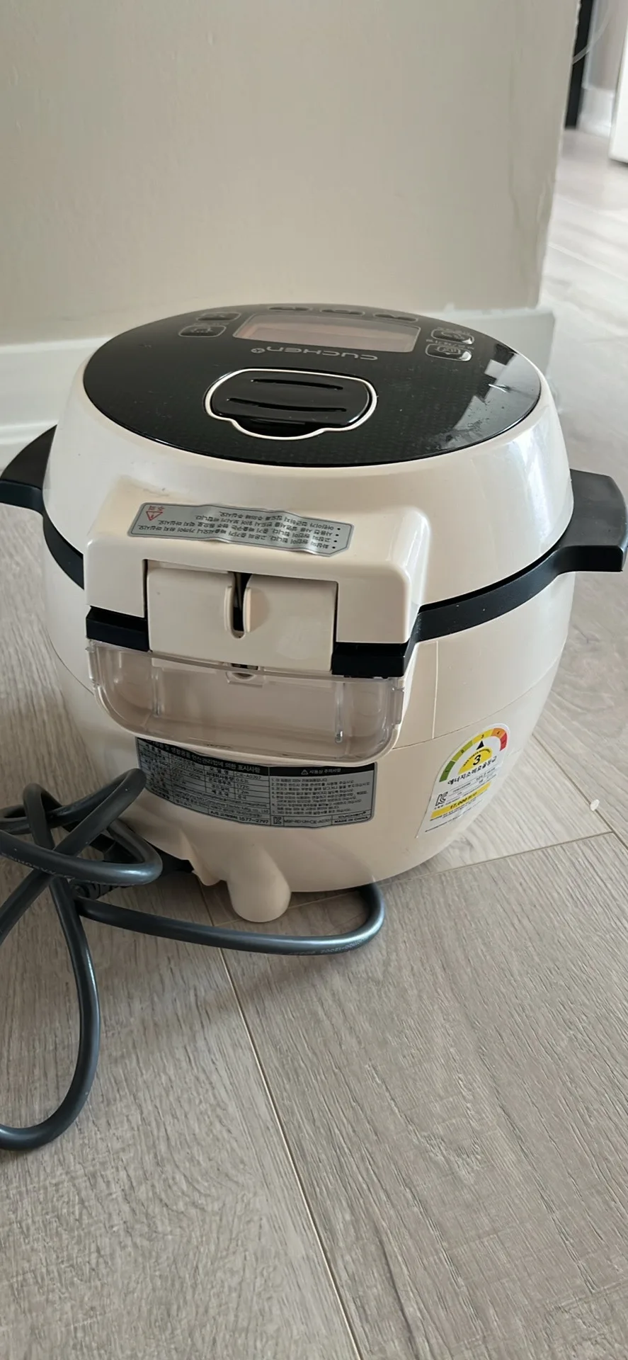 Cuchen 3 cup Electric Rice Cooker image indicator(4)