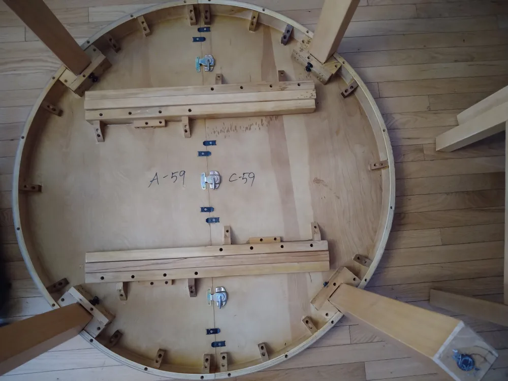 Extendable Round Dining Table image indicator(4)