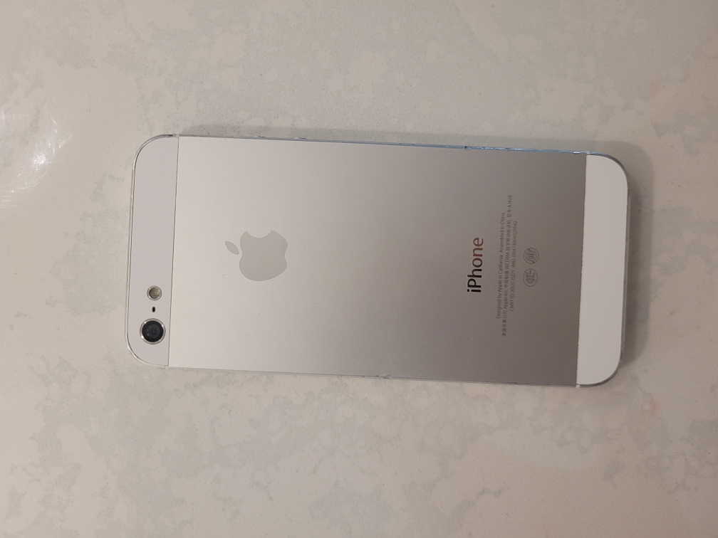iPhone 5S - photo 2