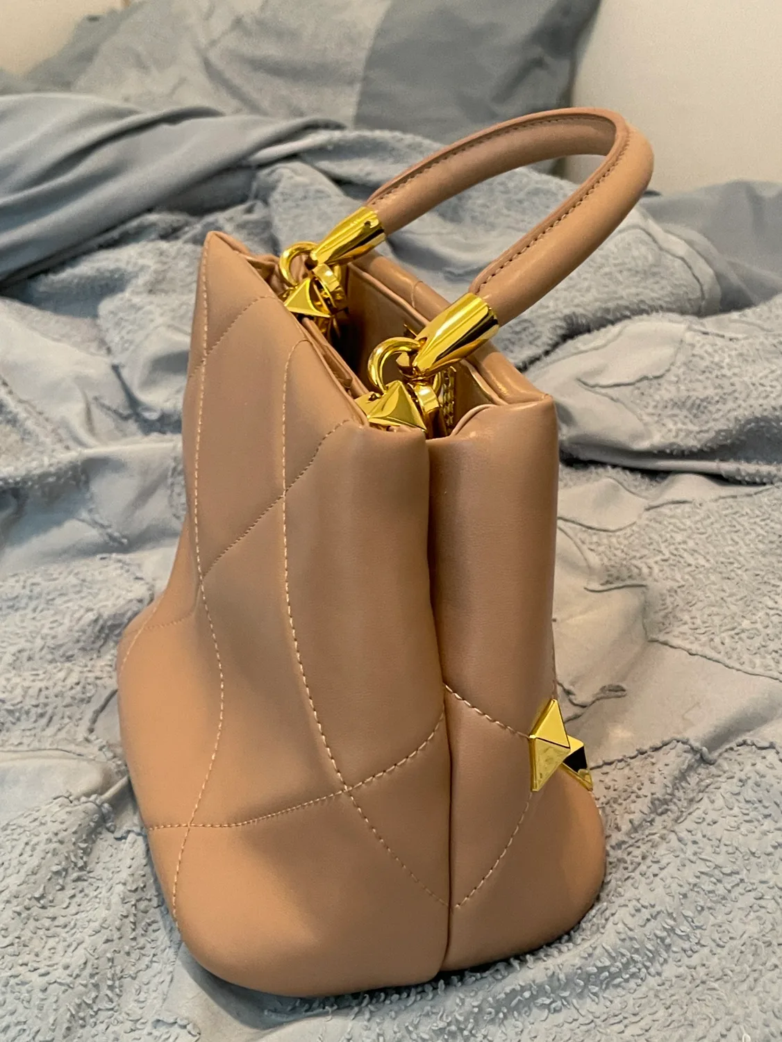 Valentino Feature Pink Quilted Handbag image indicator(4)