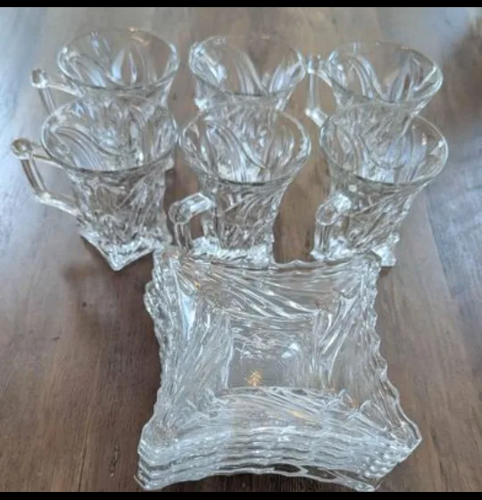 Glass (Crystal) Cups and Serveware thumbnail