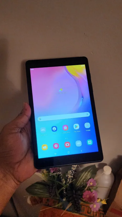 Samsung Galaxy Tab A Tablet 2019 thumbnail