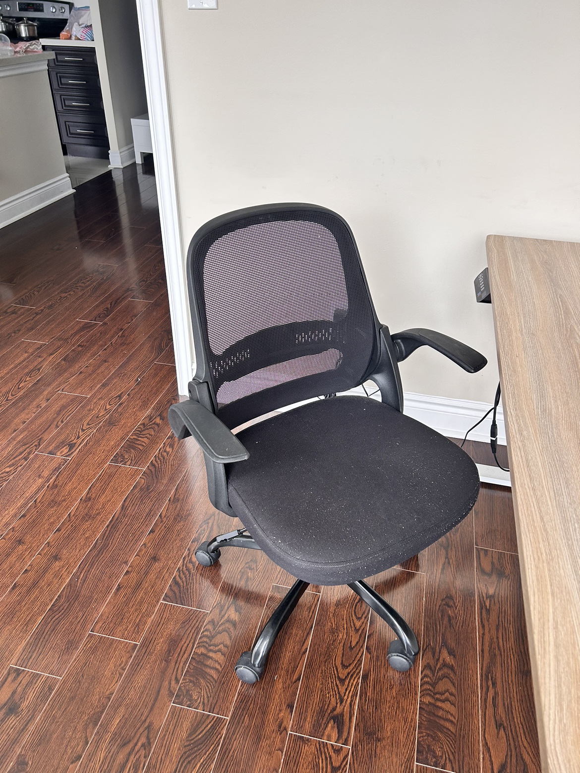 Office chair - photo 3