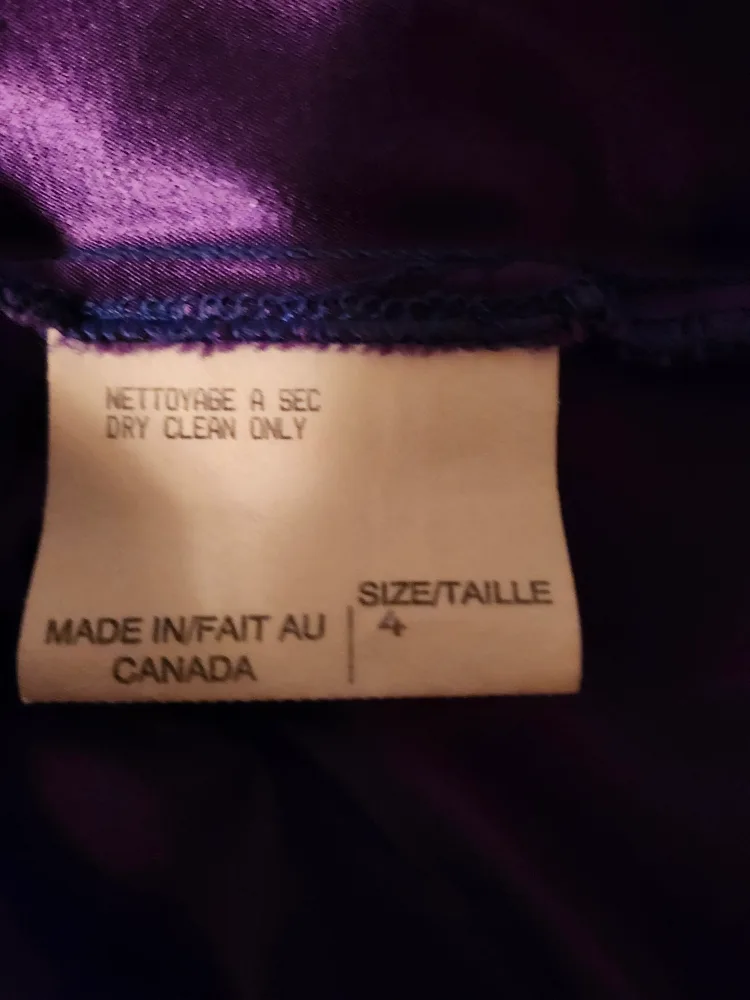 Women's luxury suit image indicator(7)